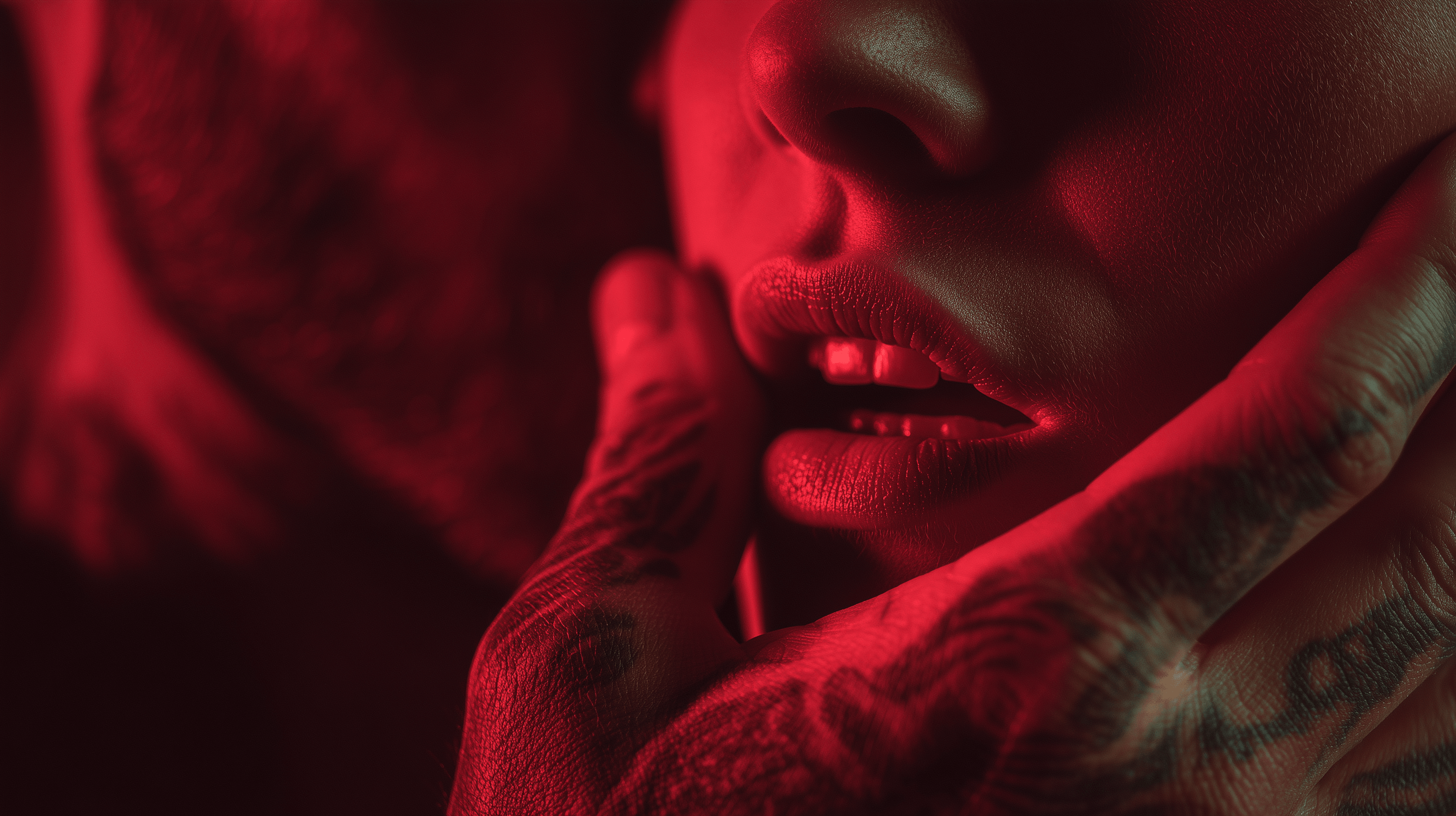 Amelia waking up confused and terrified inside a small cage